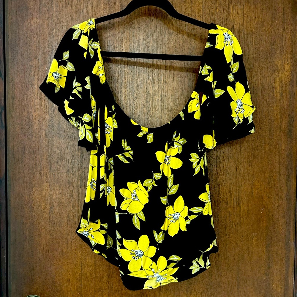 Ava Sky Top